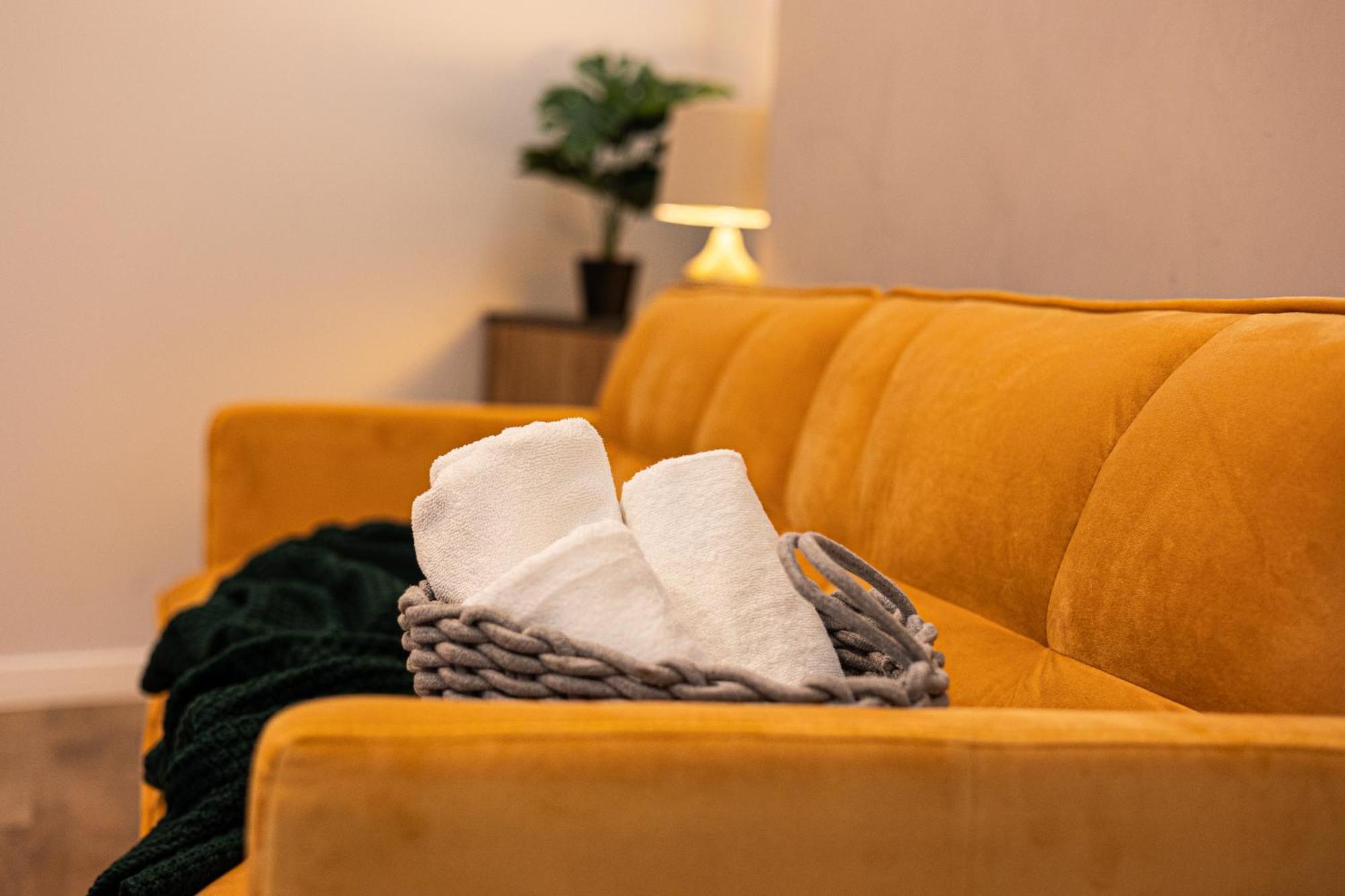 Apartamenty Garbary 12 Torun Bagian luar foto