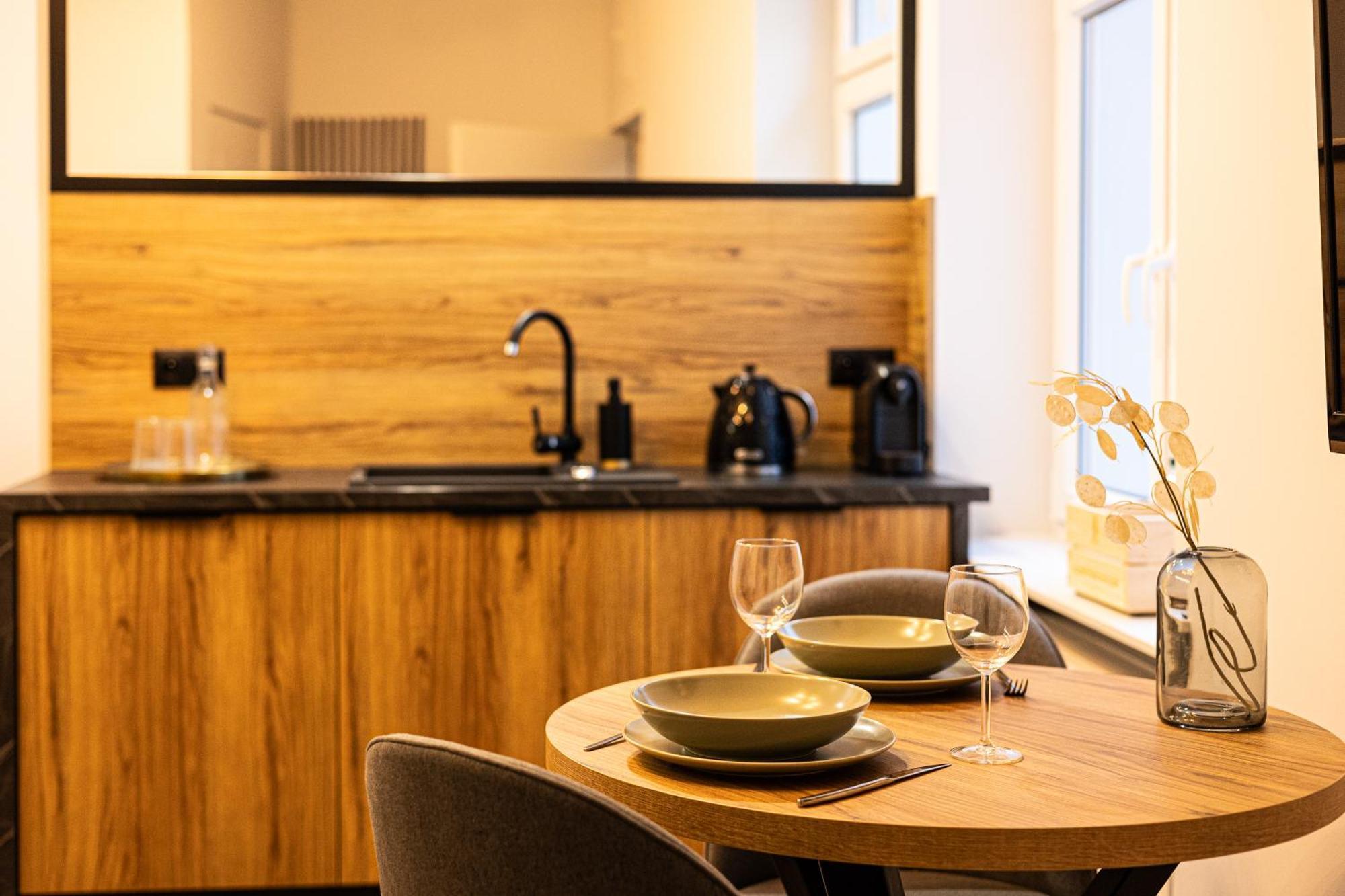 Apartamenty Garbary 12 Torun Bagian luar foto