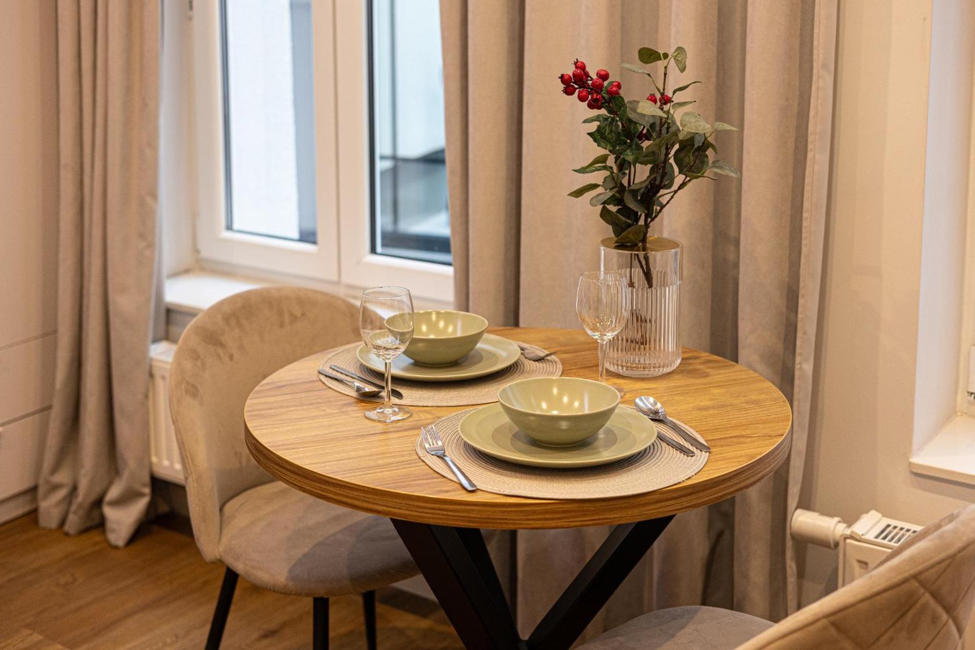 Apartamenty Garbary 12 Torun Bagian luar foto